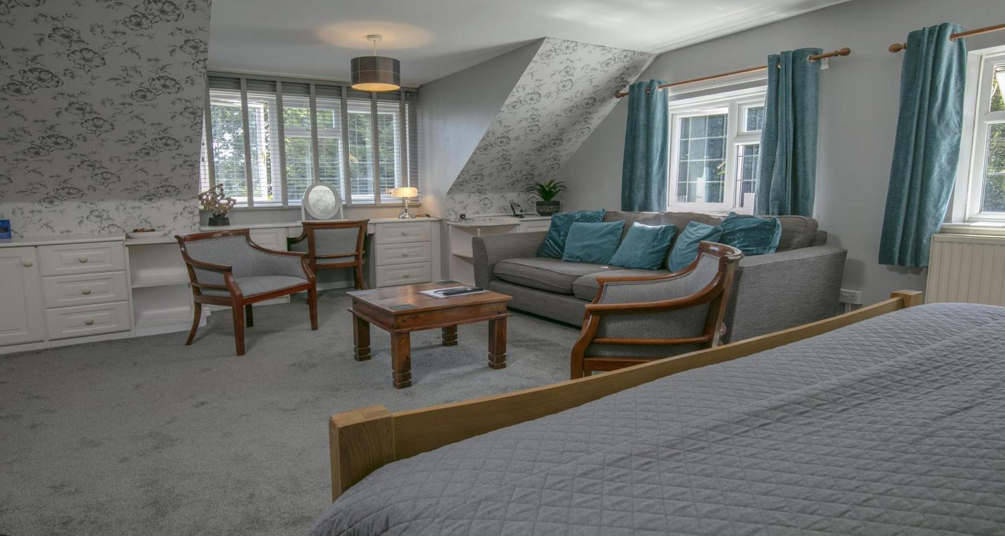 The Judds Folly Hotel, Sure Collection By Western Faversham